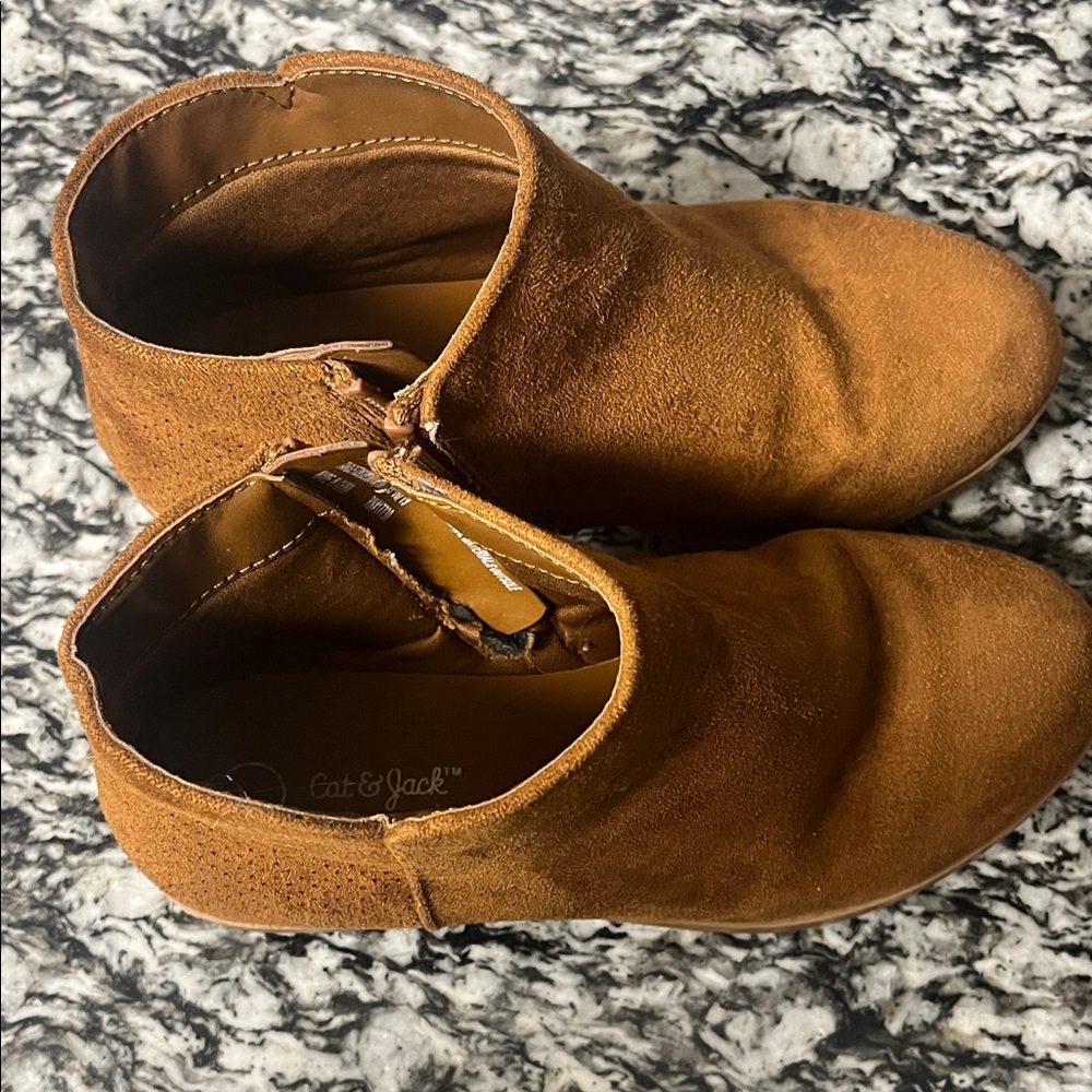 Cat & Jack Tan Suede Ankle Boots